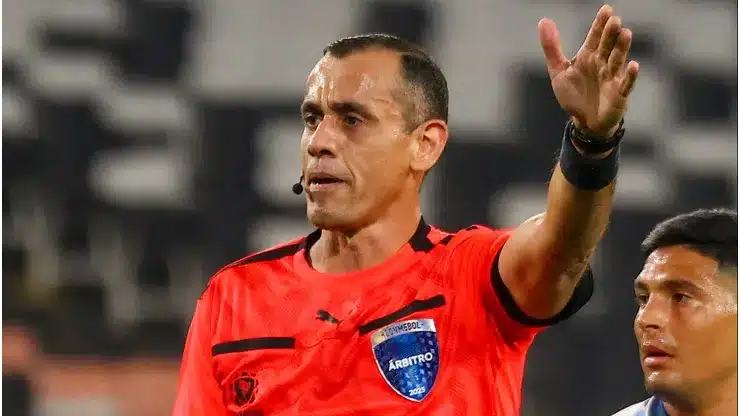 Corinthians x Santa Fe: onde assistir ao vivo, horário, escalações e desfalques 2 iptv corinthians x santa fe onde assistir, Arbitro Juan Gabriel Benitez