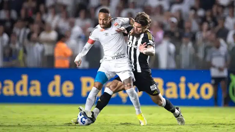 santos x atletico-mg onde assistir, Neymar disputando bola