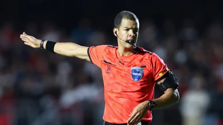 Santos x Deportivo Cuenca: onde assistir ao vivo, horário, escalações e desfalques 2 iptv Santos x Deportivo Cuenca: onde assistir, horário e escalações — Sul-Americana
