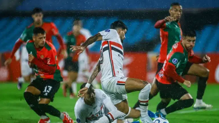 São Paulo x Boston River: onde assistir, horário e escalações — Sul-Americana