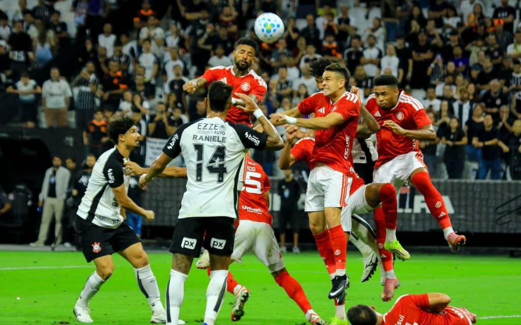 Corinthians x Internacional: onde assistir, horário e escalações — Copa do Brasil